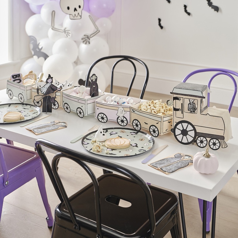 Eco small ghost world railroad snack box