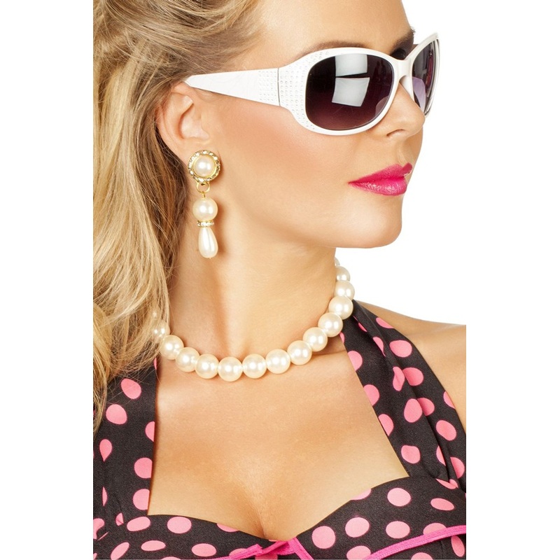 Retro pearl necklace with Veronika earrings