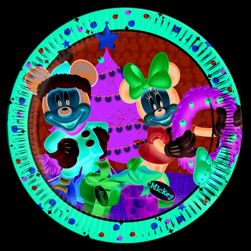 8 Mickey Mouse Christmas madness paper plates 23cm