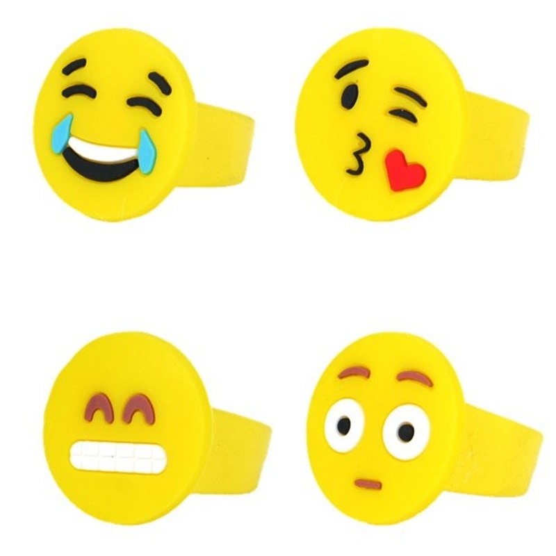 1 emoji giveaway ring