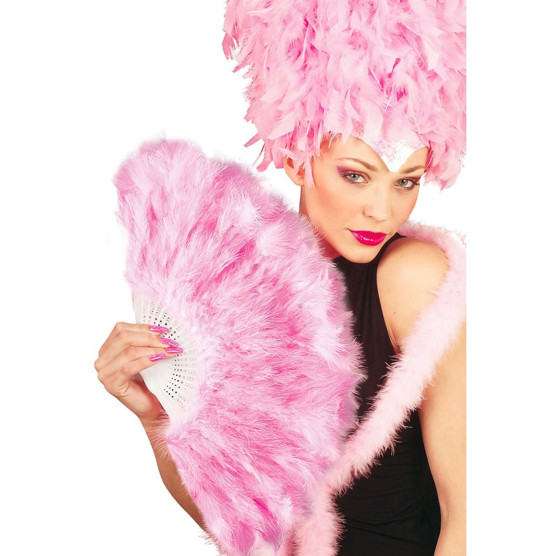 Fluffy fan with feathers pink