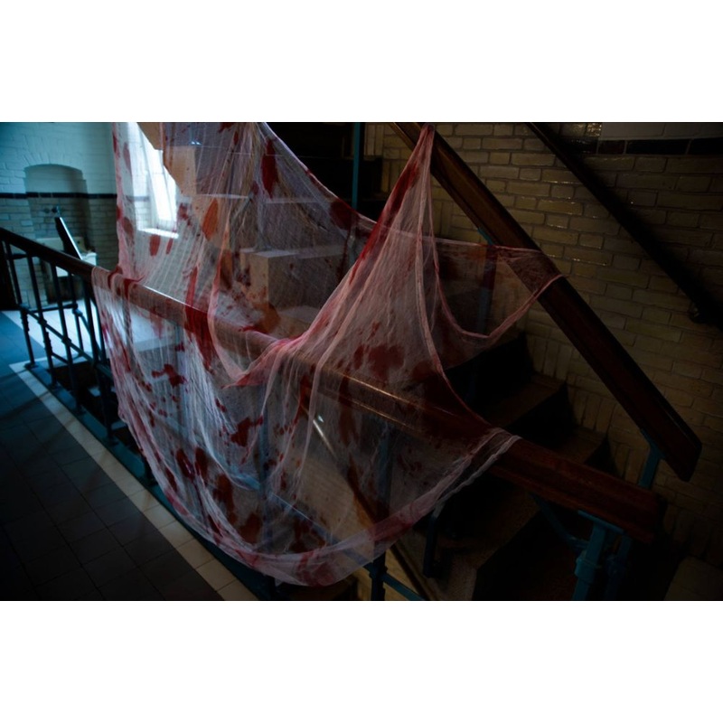 Bloody decorative cloth 2.5 x 2m