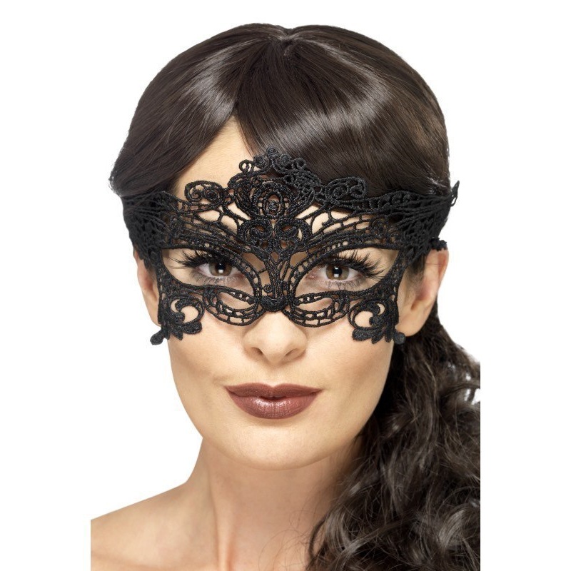 Embroidered Lace Filigree Heart Eyemask – Black