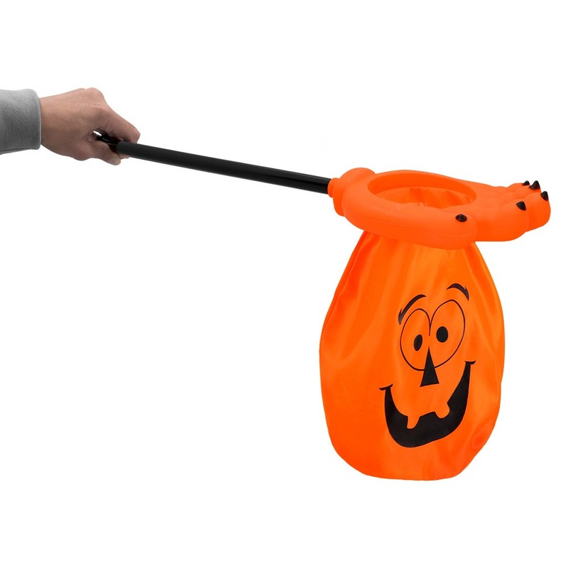 Happy Pumpkin candy bag with claw